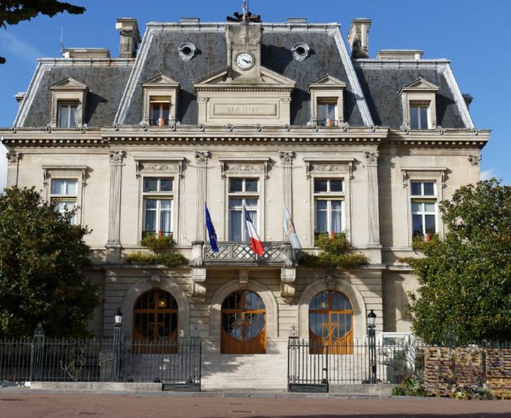 La mairie illustrant la plaquette Collectivités locales.